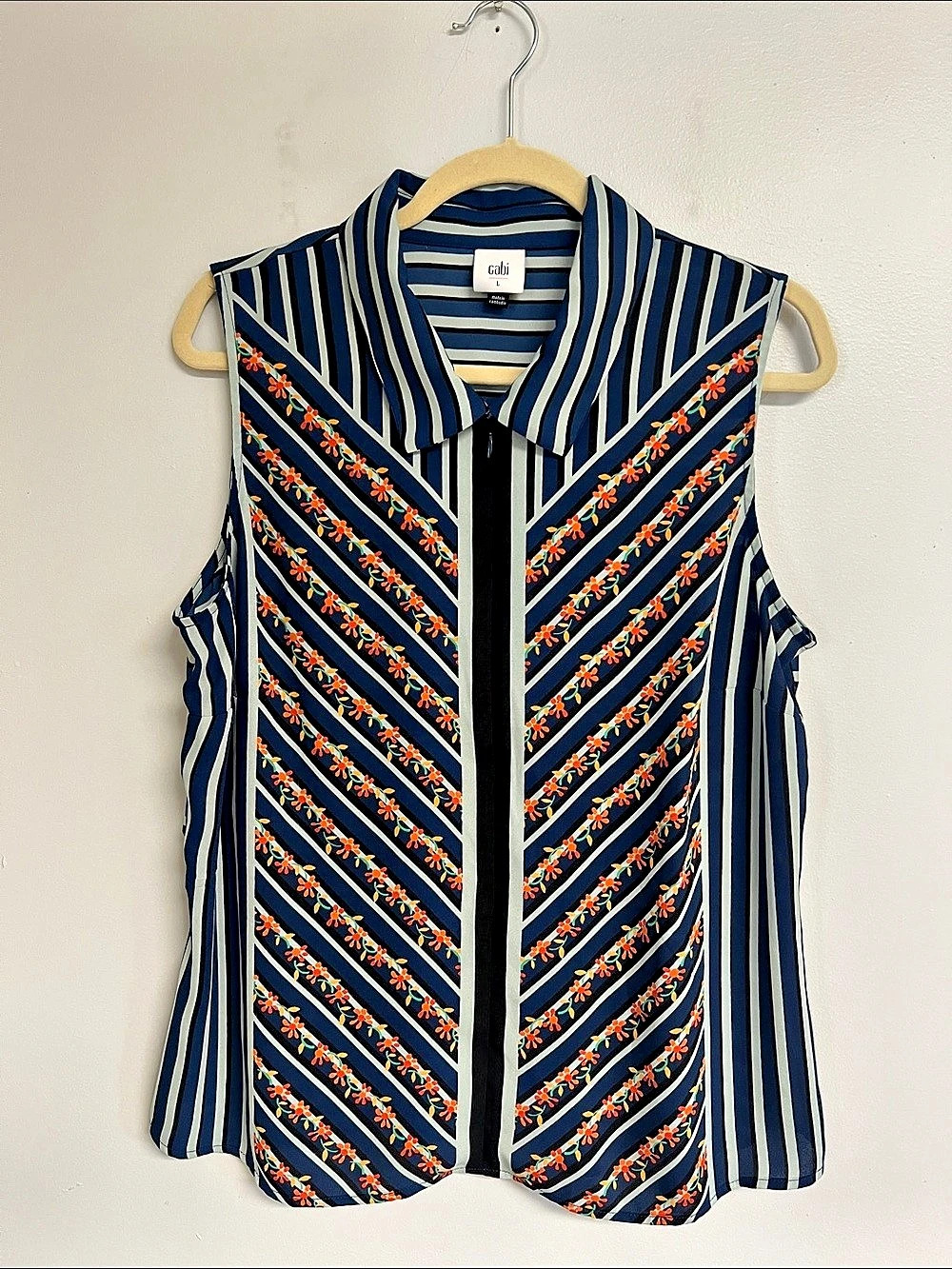 Cabi Chevron Top Style #6318 Striped Blouse Blue & White